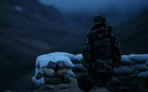 图片故事：驻守在喜马拉雅山边境的中国边防战士