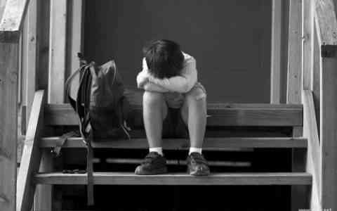 一个妈妈的反校园暴力“战斗” 网友：智慧的妈妈太了不起了！